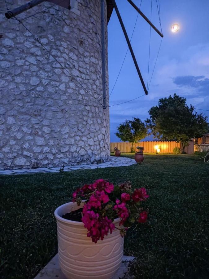 Anemomilos Villa